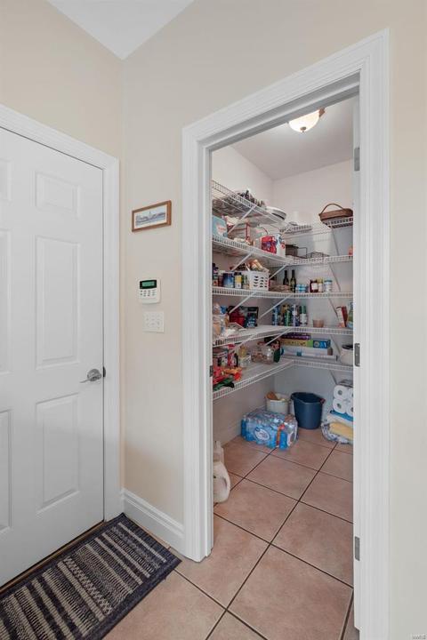 79 Greensburg Ct, Weldon Spring, MO 63304 photo 22