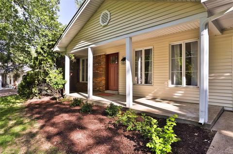 1482 Cherry Creek Ln, Manchester, MO 63021 photo 4