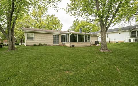 910 Parkwatch Dr, Ballwin, MO 63011 photo 32