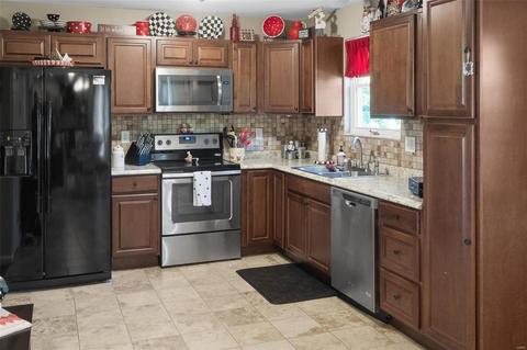 301 Linda Ln, O'fallon, MO 63366 photo 5