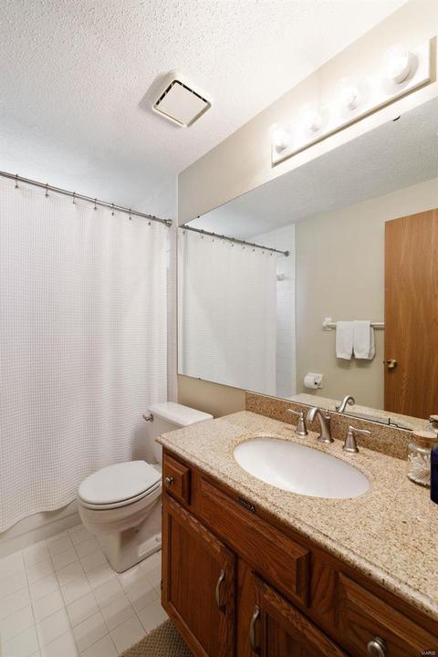 728 Country Stone Ct, Manchester, MO 63021 photo 18