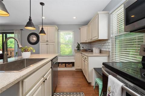 705 Lorene Dr, O'fallon, MO 63366 photo 3