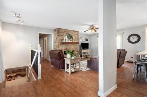 705 Lorene Dr, O'fallon, MO 63366 photo 5