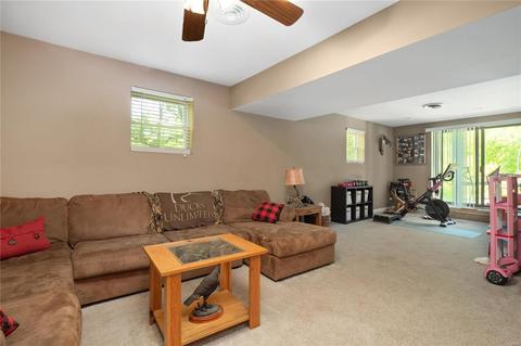 705 Lorene Dr, O'fallon, MO 63366 photo 19