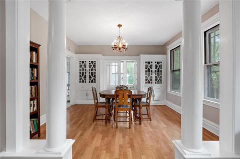 311 Carson Rd, Saint Louis, MO 63135 photo 5