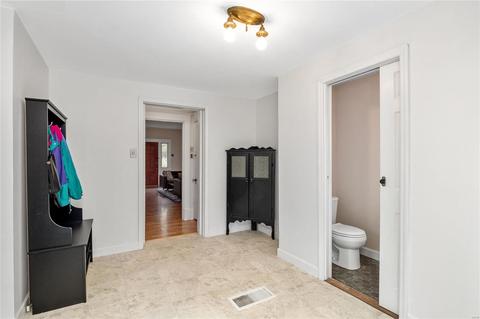 311 Carson Rd, Saint Louis, MO 63135 photo 13