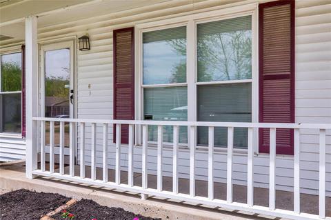 1357 Half Moon Dr, O'fallon, MO 63366 photo 4