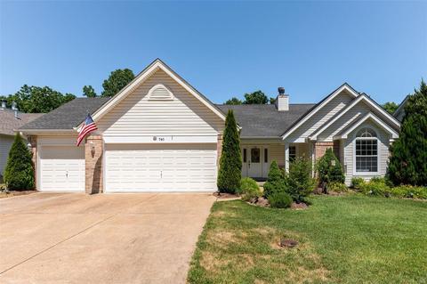 740 Emerald Oaks Ct, Eureka, MO 63025 photo 1