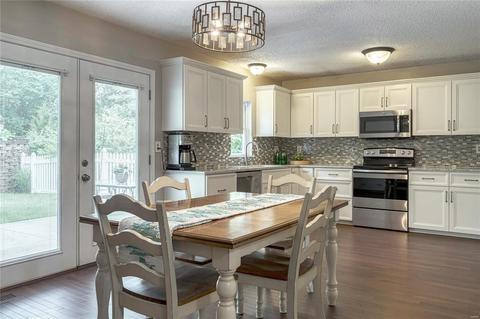 1309 Rusticview, Ballwin, MO 63011 photo 5