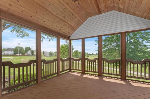 758 Hawk Run Dr, O'fallon, MO 63368 photo 39