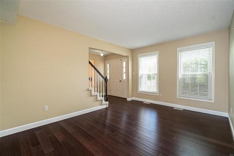 24 Docs Ct, Saint Charles, MO 63303 photo 11