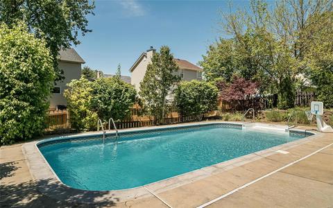 24 Docs Ct, Saint Charles, MO 63303 photo 3