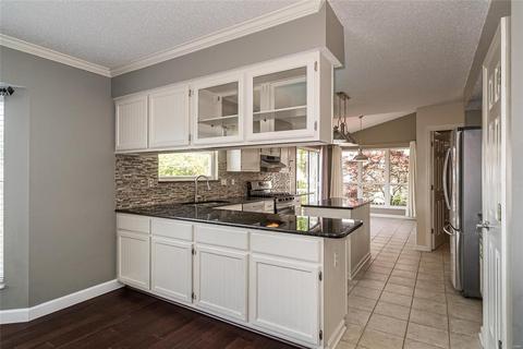 24 Docs Ct, Saint Charles, MO 63303 photo 16