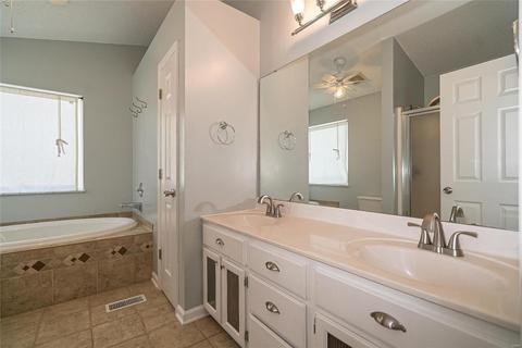 24 Docs Ct, Saint Charles, MO 63303 photo 27