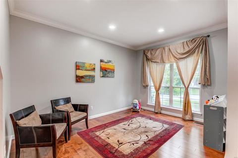 1334 Arbor Bluff Cir, Ballwin, MO 63021 photo 4