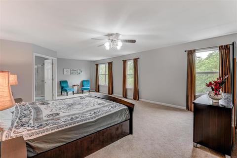 1334 Arbor Bluff Cir, Ballwin, MO 63021 photo 9
