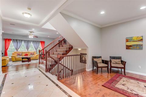 1334 Arbor Bluff Cir, Ballwin, MO 63021 photo 2