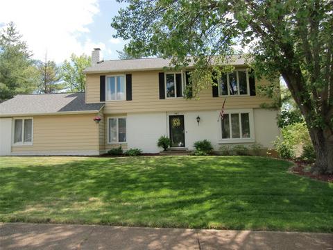 482 Manorcrest, Ballwin, MO 63011 photo 1