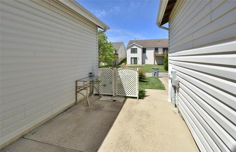743 Hyde Dr, O'fallon, MO 63366 photo 5