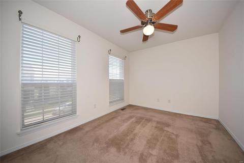 743 Hyde Dr, O'fallon, MO 63366 photo 22