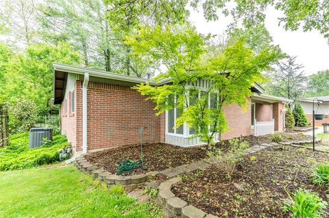 11 Summersweet Ln, Ballwin, MO 63011 photo 6