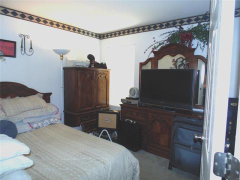 651 Cascade Lake Dr, Ballwin, MO 63021 photo 5