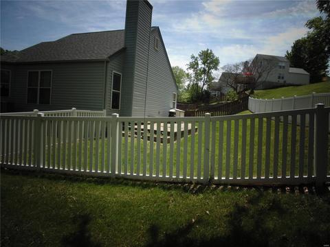651 Cascade Lake Dr, Ballwin, MO 63021 photo 3