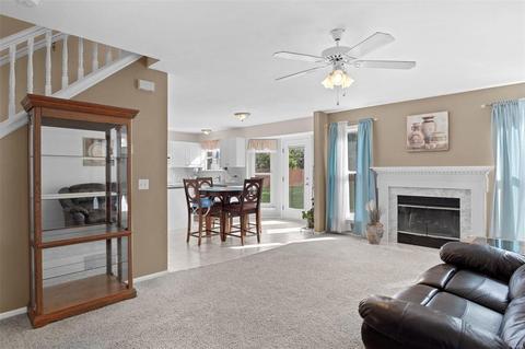 808 Molloy Dr, O'fallon, MO 63366 photo 9