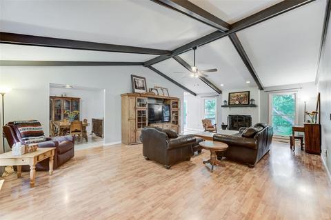 751 Weidman Rd, Ballwin, MO 63011 photo 2