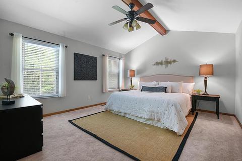 1049 Columbard Dr, Ballwin, MO 63021 photo 11