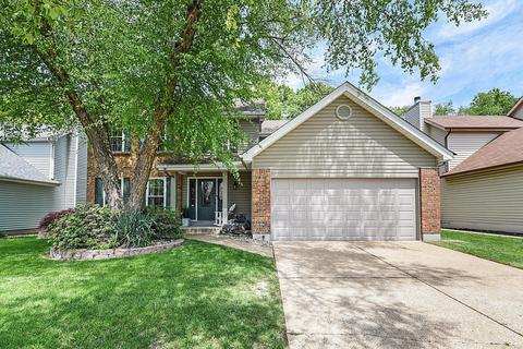 1049 Columbard Dr, Ballwin, MO 63021 photo 1