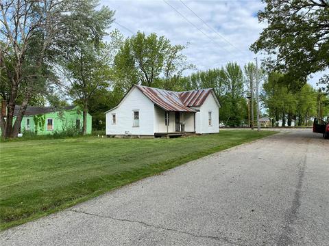 700 Walnut St, St James, MO 65550 photo 4