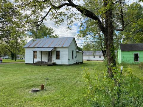 700 Walnut St, St James, MO 65550 photo 3
