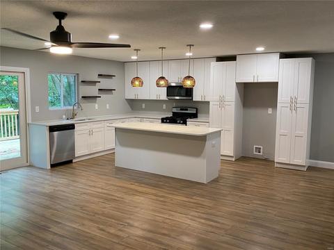 882 Totem Woods, Manchester, MO 63021 photo 8