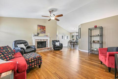 1428 Quiver Dr, O'fallon, MO 63366 photo 3
