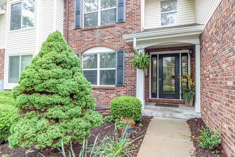 609 Pine Ridge Trails Ct #104, Ballwin, MO 63021 photo 2