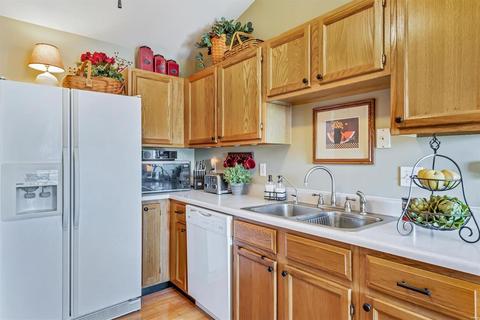 697 Top Notch Ln, Eureka, MO 63025 photo 14
