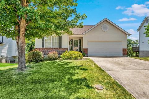 697 Top Notch Ln, Eureka, MO 63025 photo 1