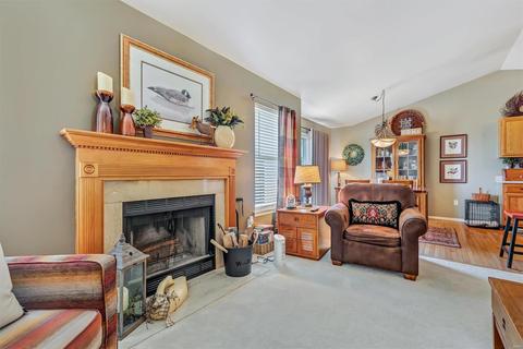 697 Top Notch Ln, Eureka, MO 63025 photo 8