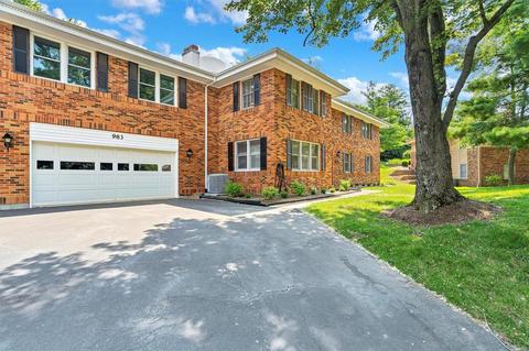 983 Claytonbrook, Ballwin, MO 63011 photo 4