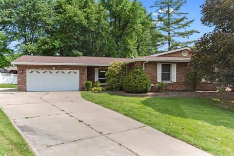 6 Cambridge Ct, Saint Charles, MO 63301 photo 2