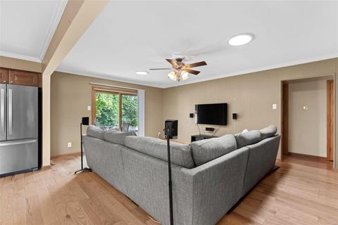 6 Cambridge Ct, Saint Charles, MO 63301 photo 6