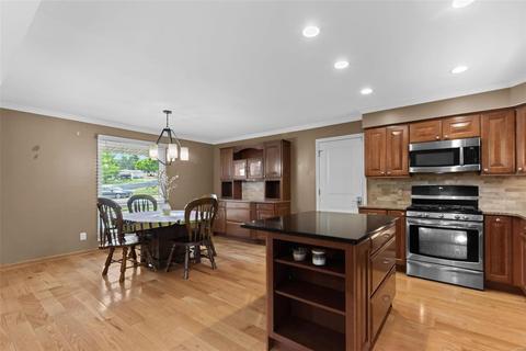 6 Cambridge Ct, Saint Charles, MO 63301 photo 7