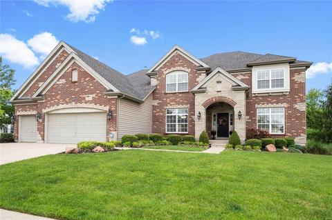 511 Waterside Dr, Grover, MO 63040 photo 1