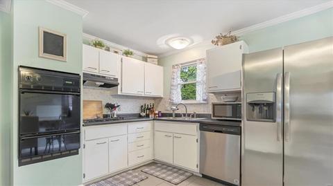 1239 Derbyshire Dr, Manchester, MO 63021 photo 8