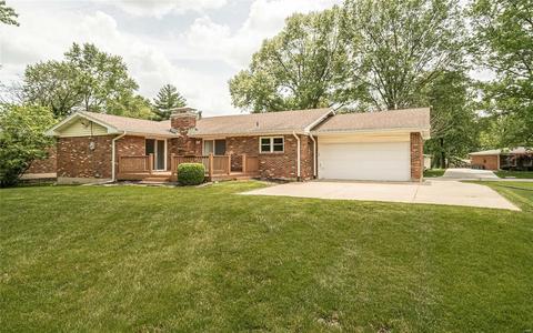 1007 Mallow Dr, Ellisville, MO 63011 photo 2