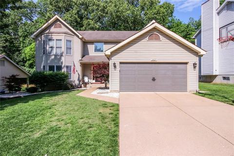 1427 Carriage Brg, Ballwin, MO 63021 photo 1