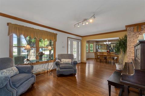 208 Lark Hill Ln, Ballwin, MO 63021 photo 7