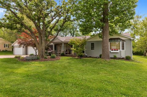 208 Lark Hill Ln, Ballwin, MO 63021 photo 1