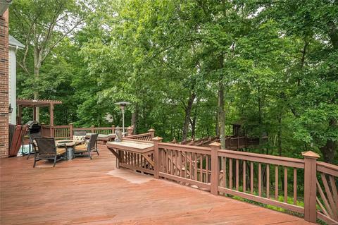 802 Castle Forest Ct, Ballwin, MO 63021 photo 30